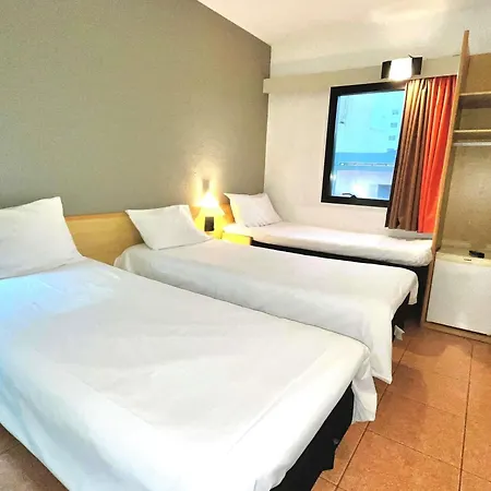 ibis Santos Gonzaga Praia-2